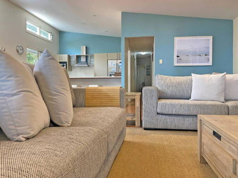 AMITY SEASIDE - Accommodation Noosa 4