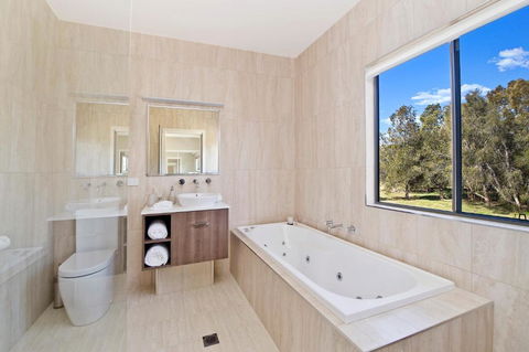 Ana Mandara Luxury Retreat - Accommodation Noosa 4