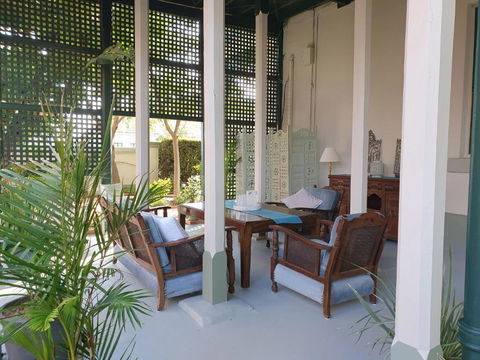 Anglesey House Iconic Forbes CBD Heritage Home - Accommodation Noosa 4