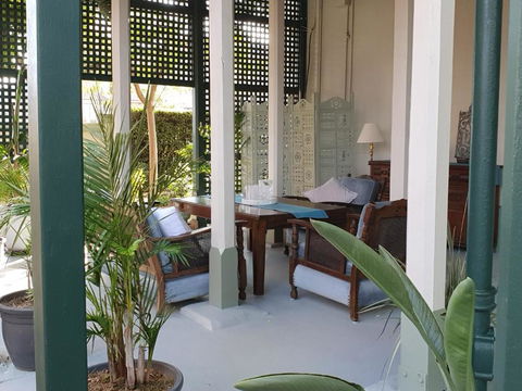 Anglesey House Iconic Forbes CBD Heritage Home - Accommodation Noosa 1