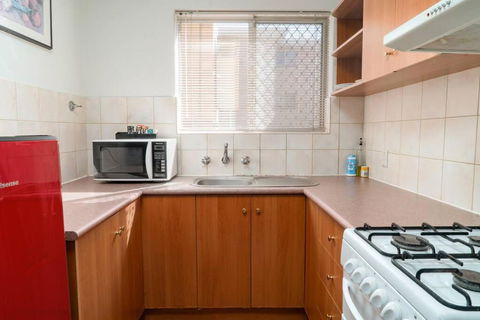 Apartment 1 Burswood - Accommodation Noosa 1