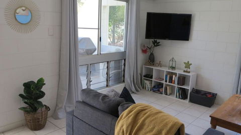 Arcadia Beach Unit 4 - Accommodation Noosa 2