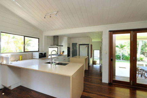 Archies Beach Abode - Accommodation Noosa 1
