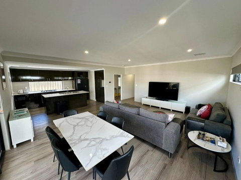 Arlia - Busselton - Accommodation Noosa 0