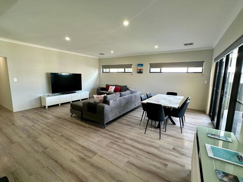 Arlia - Busselton - Accommodation Noosa 1