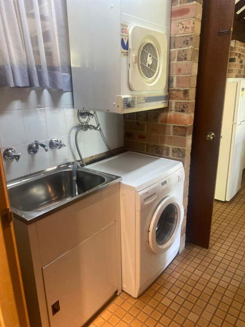 Avoca Beach Hotel - Accommodation Noosa 1