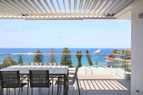 Avoca Views - Accommodation Noosa 0