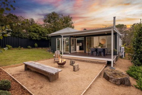 Ayla Cottage - Cosy Escape - Accommodation Noosa 0