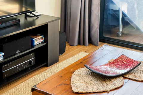 Architecturally Designed Nature Lovers Delight - Accommodation Noosa 3