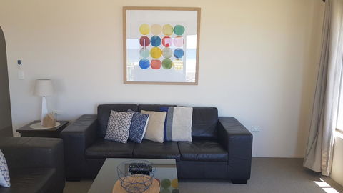 Mykonos Apartments - Accommodation Noosa 9