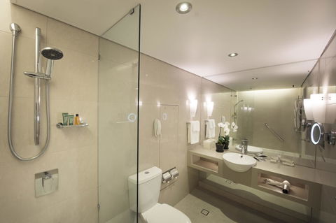 Hilton Cairns - Accommodation Noosa 16