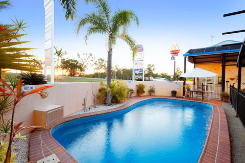 Glenmore Tavern - Accommodation Noosa 5