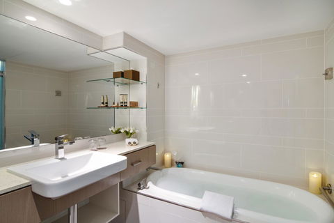 The Point Brisbane Hotel - Accommodation Noosa 23