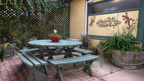 Ficifolia Lodge - Accommodation Noosa 7