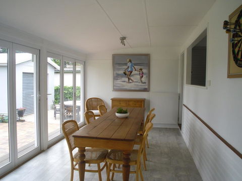 Hampton Cottage- Delightful Cottage Bring Your Dog! - Accommodation Noosa 9