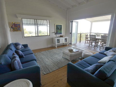 Annie's White House - Accommodation Noosa 8