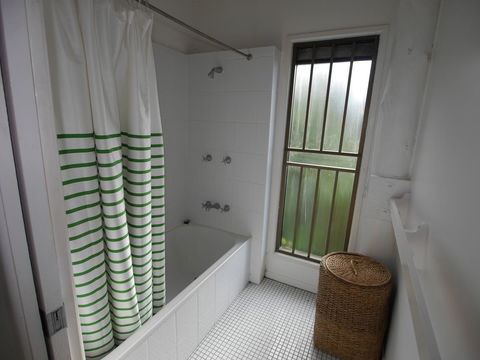 Annie's White House - Accommodation Noosa 32