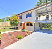 'Beach Break 2' 2/10 Lionel St - downstairs unit with Aircon - Accommodation Noosa