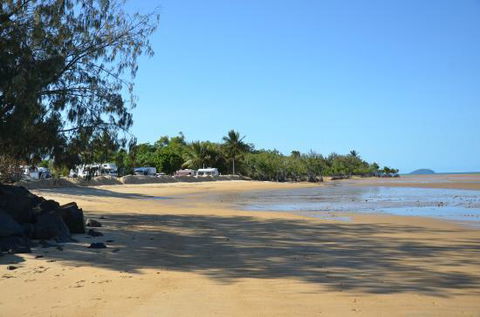 15 Robert Johnstone Parade - Accommodation Noosa 1