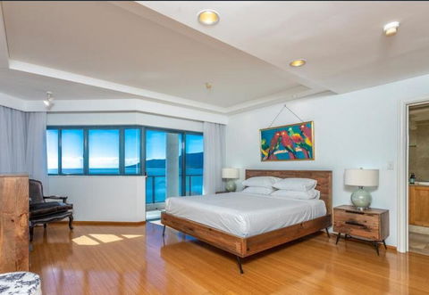 181 The Esplanade - Accommodation Noosa 3