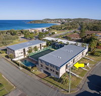 2 'The Dunes' 38 Marine Drive - pool tennis court and so close to the beach - Accommodation Noosa