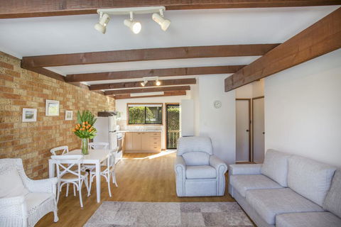 2/81 Clyde St - Villa De Golf At Mollymook - Accommodation Noosa 0