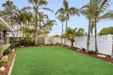 Caba Bliss - Walk To Cabarita Beach! - Accommodation Noosa 0