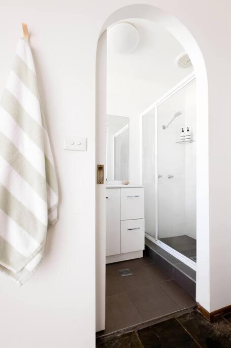 Caba Bliss - Walk To Cabarita Beach! - Accommodation Noosa 3