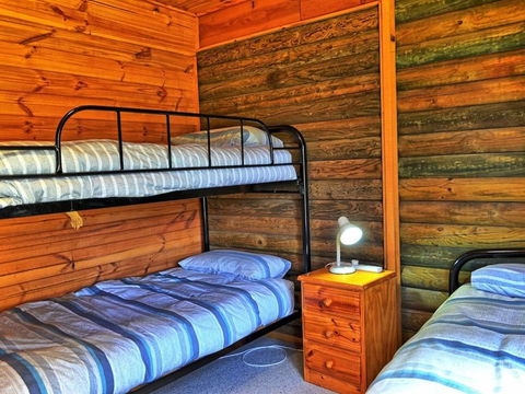 Cabin 2 - Snowy Accommodation - Accommodation Noosa 3