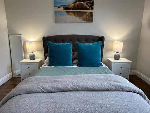 Daisy Cottage On Duke 2BR - Accommodation Noosa 1