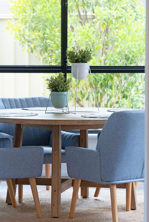 Crimson Ridge - Wines, Vines And Dine - Accommodation Noosa 2
