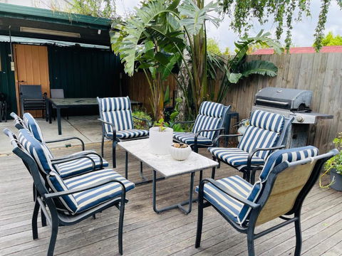 D103 Lemon Tree House - Accommodation Noosa 0