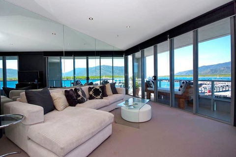 301 Harbour Lights - Accommodation Noosa 0