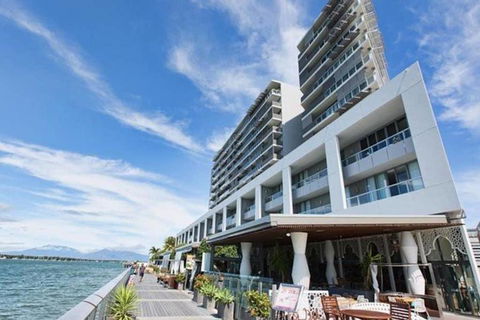 301 Harbour Lights - Accommodation Noosa 3