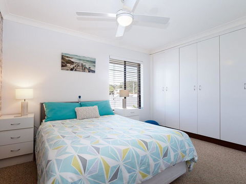 54 'Bay Parklands', 2 Gowrie Avenue - Air Con, Pool, Tennis Court,child Friendly - Accommodation Noosa 3