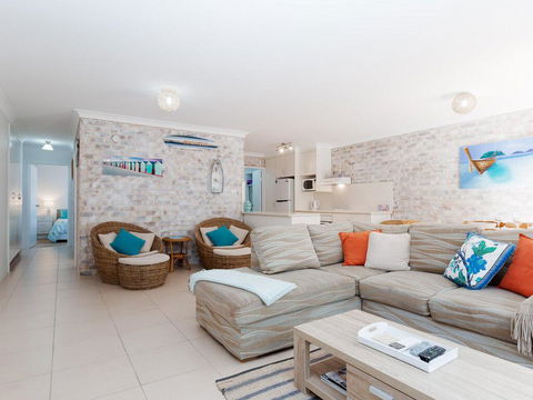 54 'Bay Parklands', 2 Gowrie Avenue - Air Con, Pool, Tennis Court,child Friendly - Accommodation Noosa 2