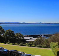 6 'Portofino' 7 Laman Street - Superb Water Views and only 1 minute walk into the heart of town - Accommodation Noosa