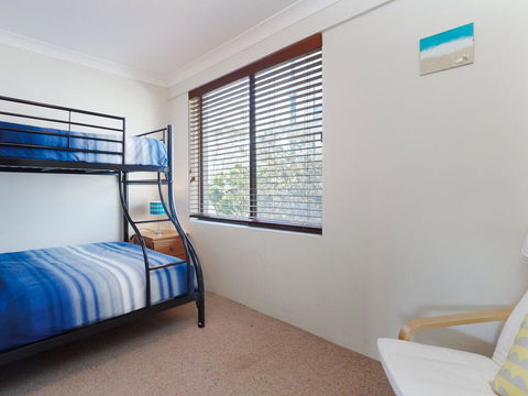 6 'The Poplars', 34 Magnus Street - Fabulous Views & Pool In Complex - Accommodation Noosa 1