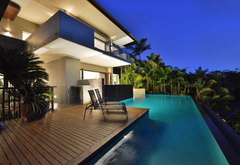 61 Murphy Street - Luxury Holiday Home - Accommodation Noosa 2