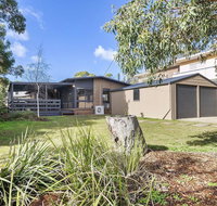 62 BINGLEY PARADE RIVERSEA HOUSE - Accommodation Noosa