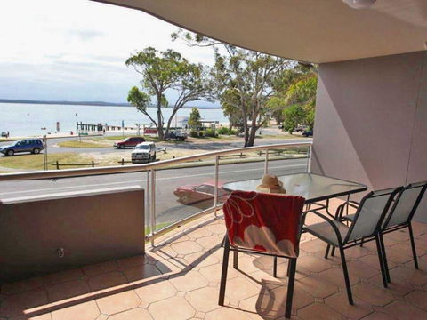 7 'Florentine' 11 Columbia Close - Air Conditioned Unit With Fantastic Views Of Little Beach - Accommodation Noosa 1