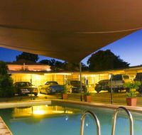 A  A Motel - Accommodation Noosa