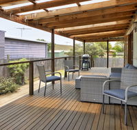 A Reel Teal - Accommodation Noosa