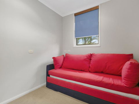 A Superb Location For Enjoying The Best Of Noosa - Unit 2/69 Noosa Parade - Accommodation Noosa 2