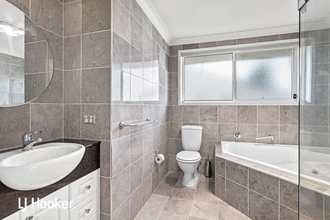 Absolute Waterfront @ Anna Bay - Accommodation Noosa 2