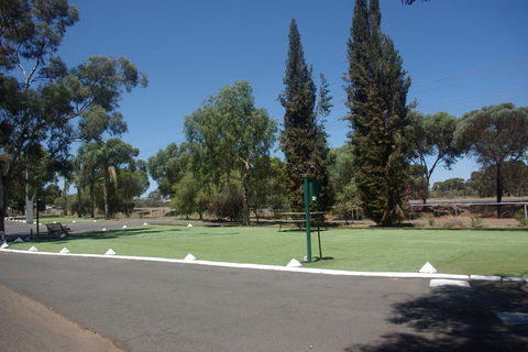 Acclaim Goldminer Tourist Caravan Park - Accommodation Noosa 0