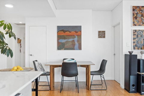 EAST34/60 - Urban Sanctuary - Accommodation Noosa 2