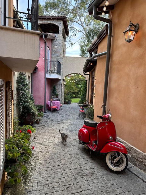 Guestlands Italia B&B - Accommodation Noosa 0