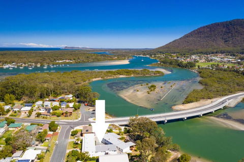 H2O Holiday Apartments Unit 6 - Accommodation Noosa 0