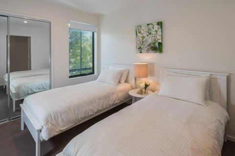 H6B - Round About Bulimba - Accommodation Noosa 3